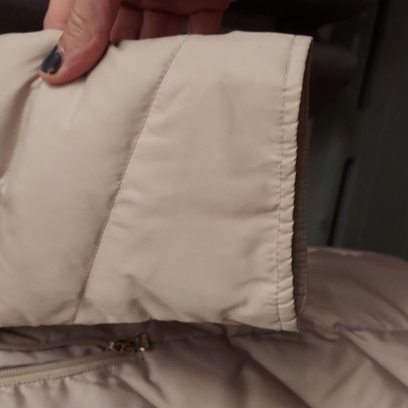 MARC NEW YORK Faix Fur Trim Chevron Quilted Down Coat - Picture 5 of 16